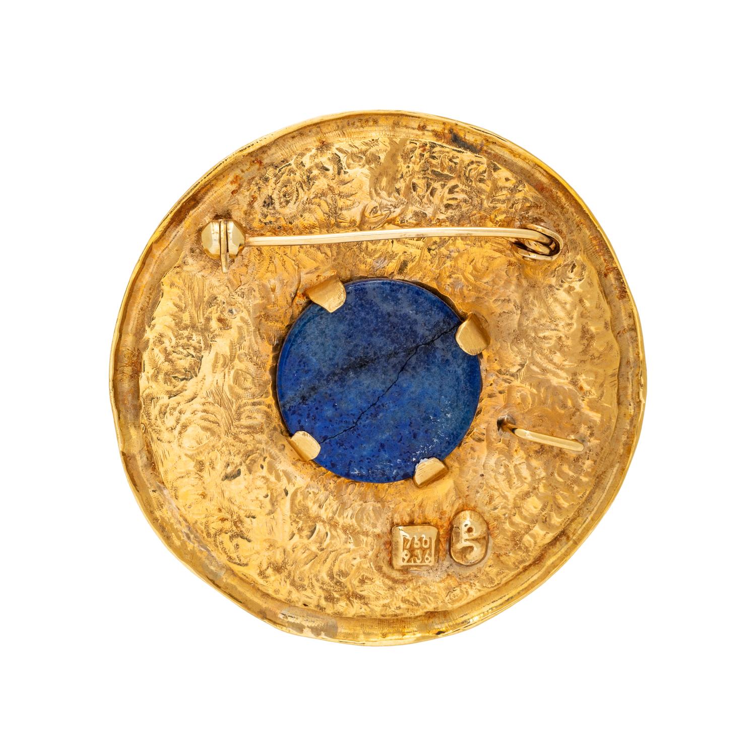COLLECTION OF YELLOW GOLD AND LAPIS LAZULI JEWELRY