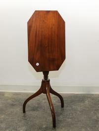 An American Cherry Tea Table Height 28 1/2 x width 22 x depth 13 7/8 inches. — 19TH CENTURY