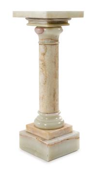 A Continental Onyx Pedestal Height 42 x width 15 inches. — LATE 19TH/EARLY 20TH CENTURY