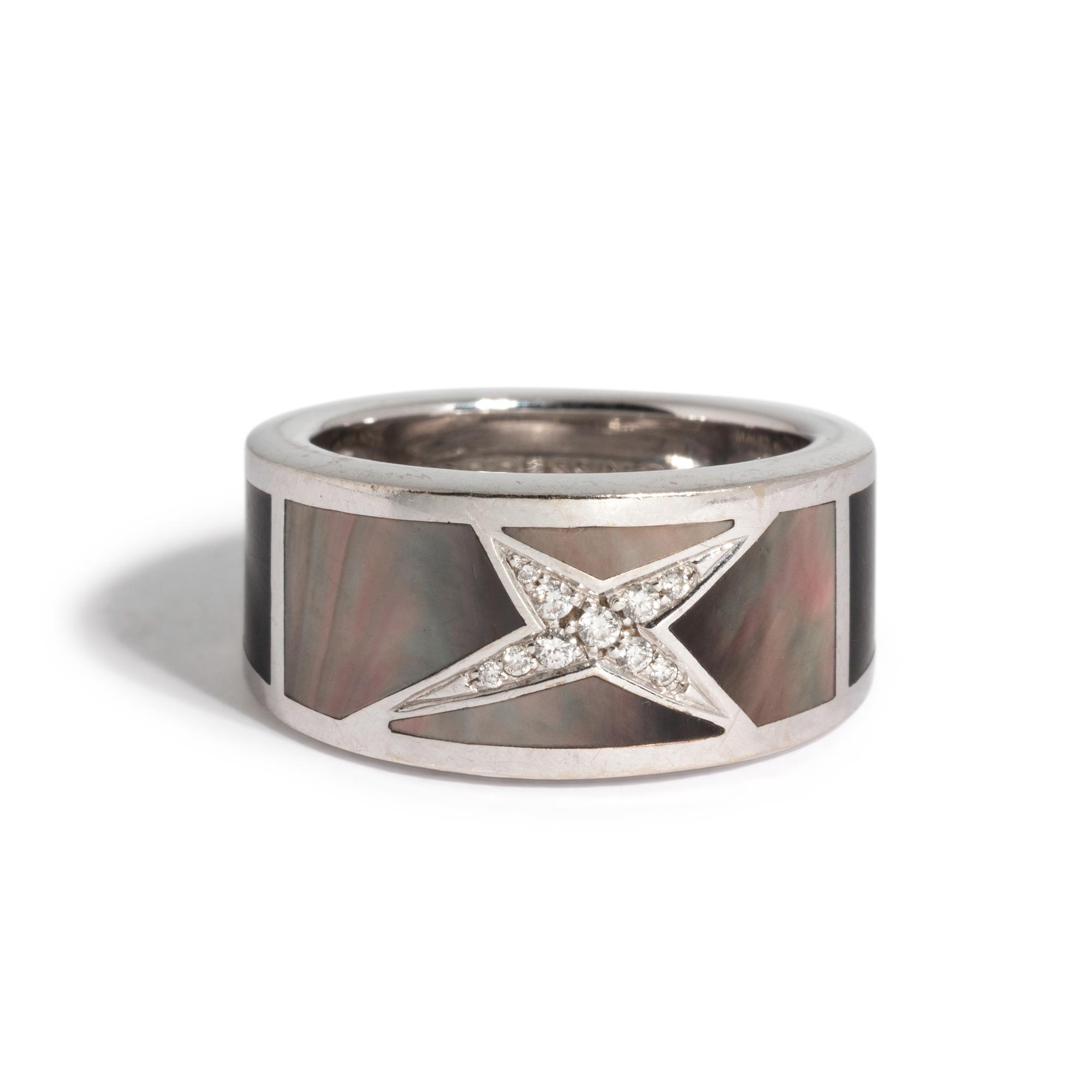 MAUBOUSSIN, WHITE GOLD, MOTHER-OF-PEARL AND DIAMOND 'ÉTOILE MYSTÈRE' RING