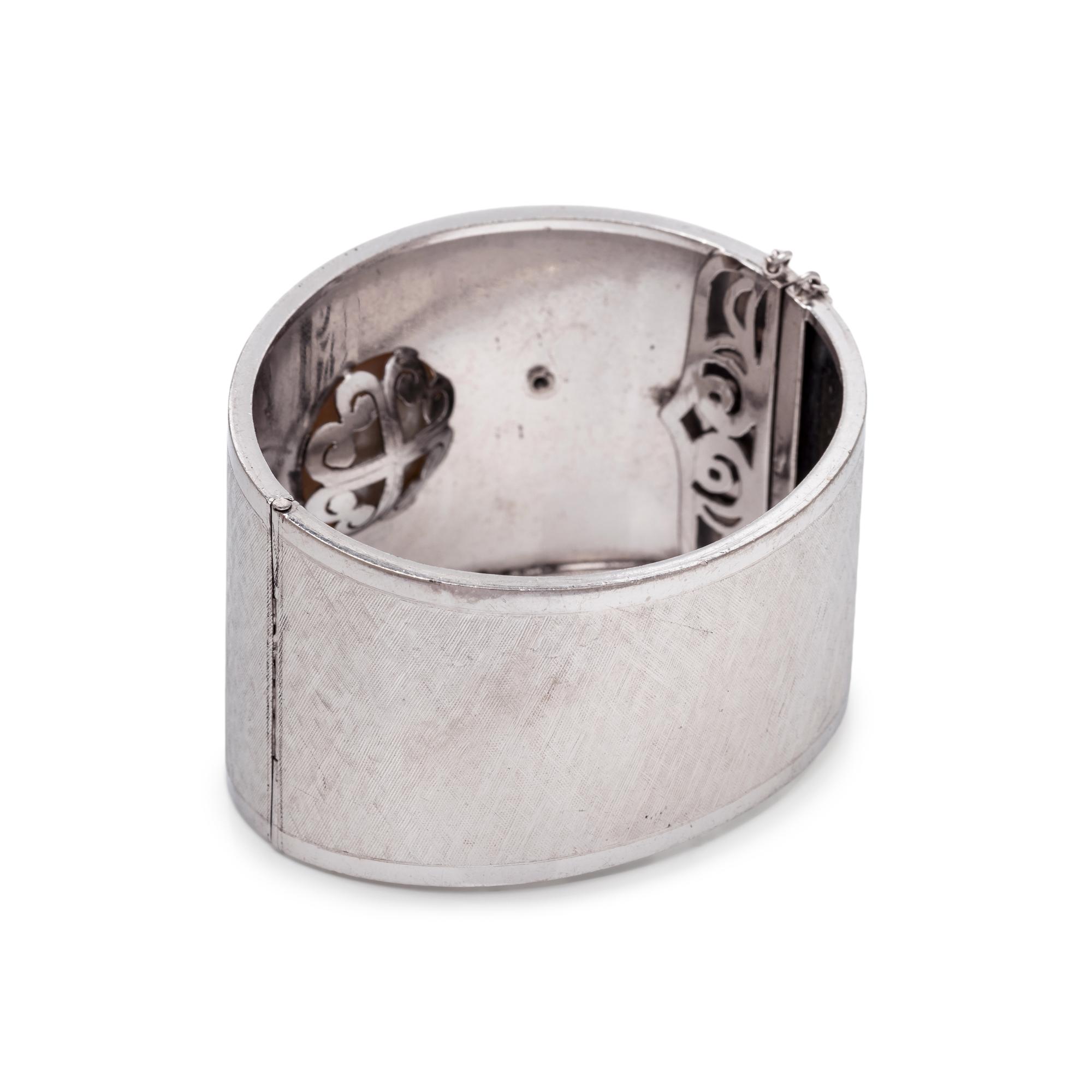 WHITE GOLD, CULTURED MABE PEARL AND DIAMOND BANGLE BRACELET