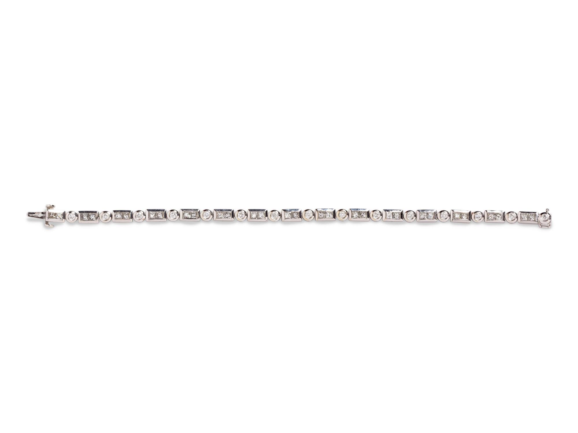 A 14 Karat White Gold and Diamond Bracelet, Kwiat,