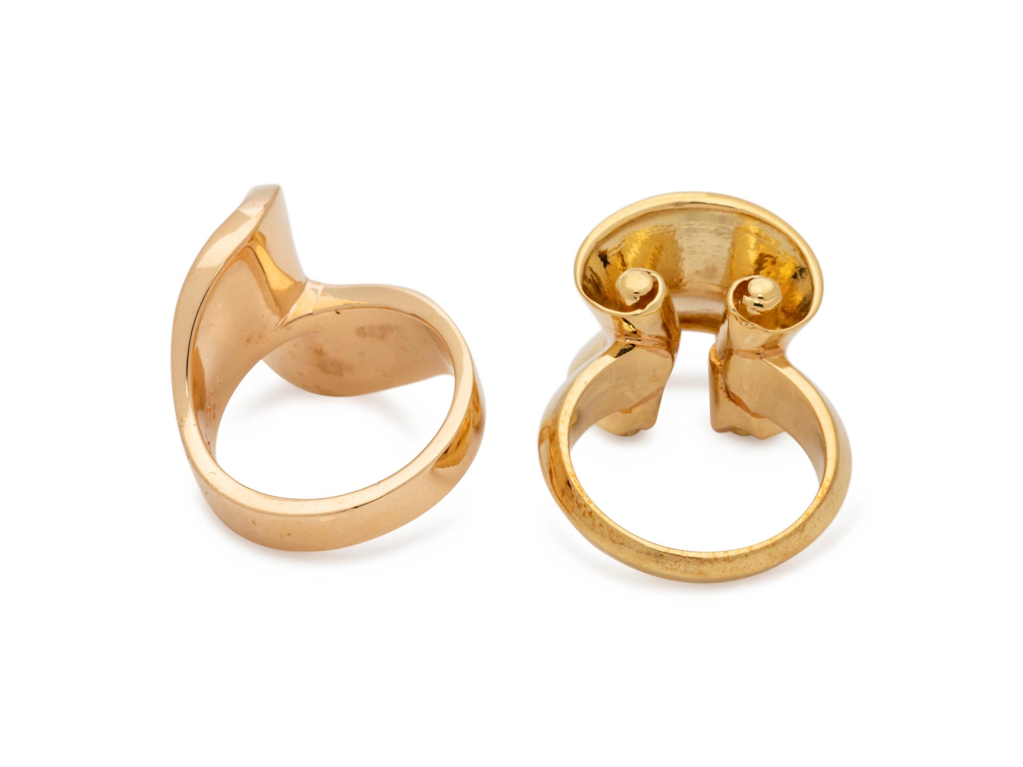 COLLECTION OF MODERNIST YELLOW GOLD RINGS