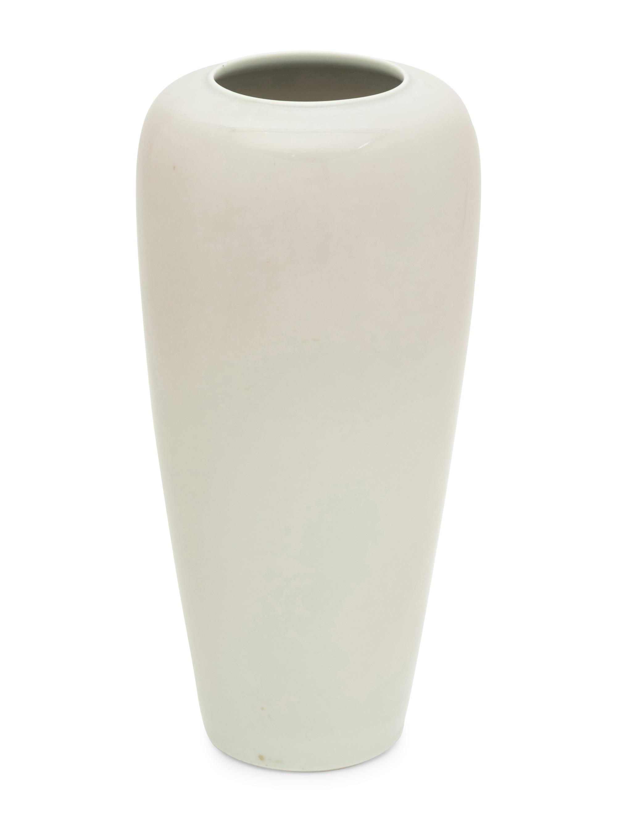 A Japanese Enameled Porcelain Vase