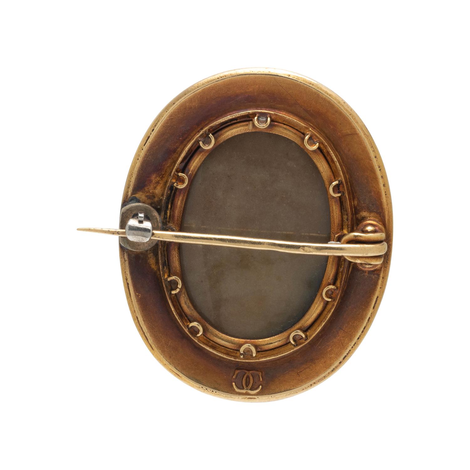 CASTELLANI, ETRUSCAN REVIVAL, YELLOW GOLD AND HARDSTONE CAMEO BROOCH