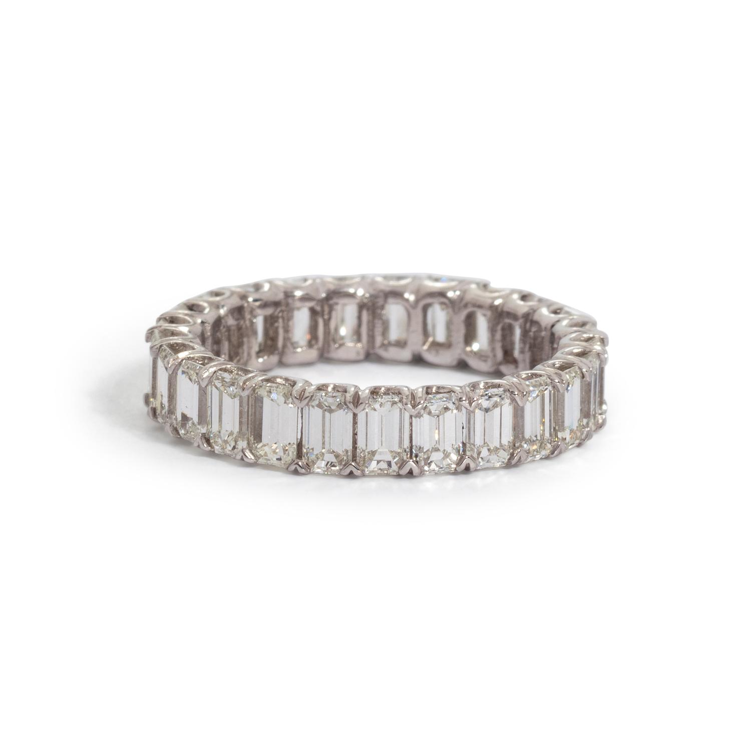 DIAMOND ETERNITY BAND