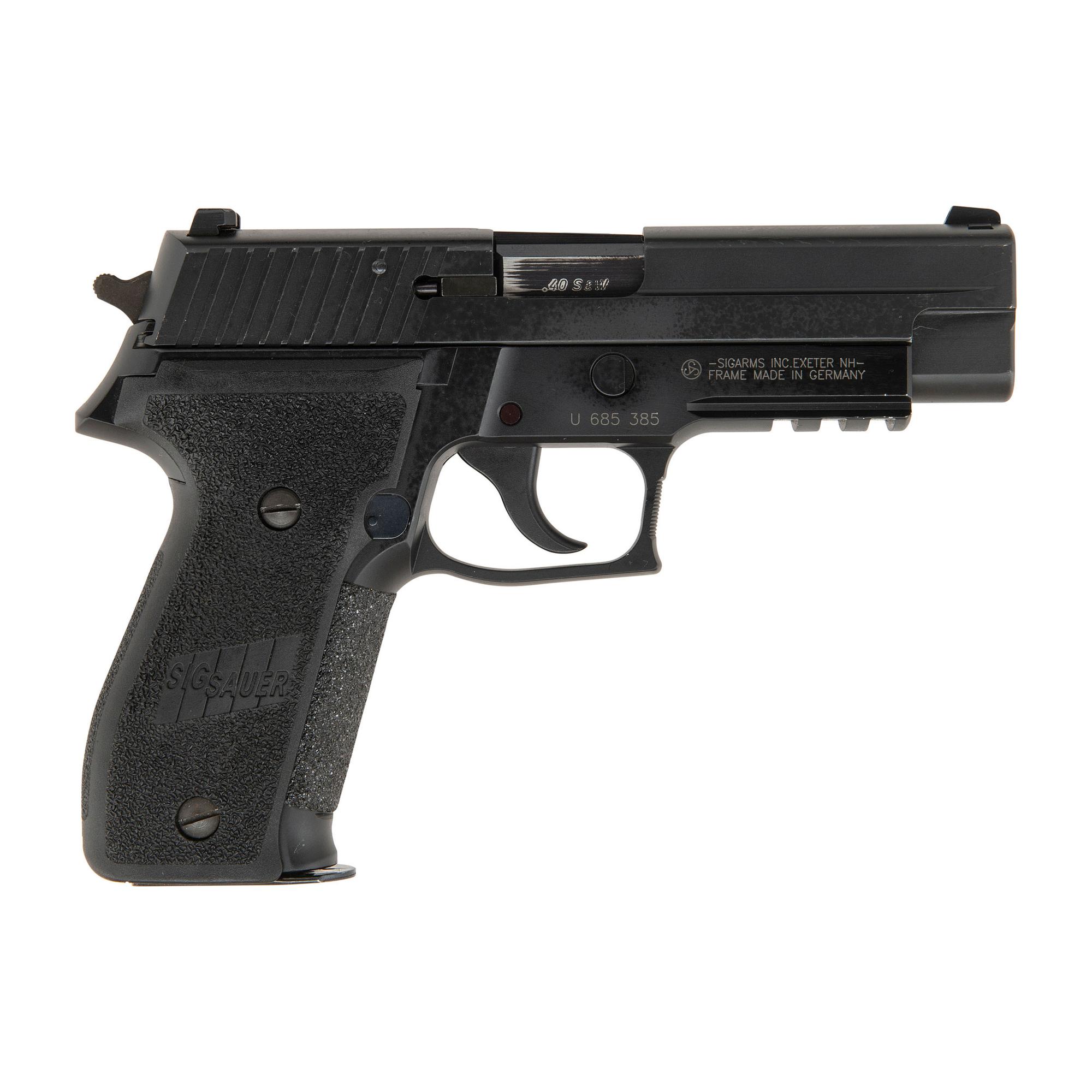 *Sig P226 .40 in Box with Accessories