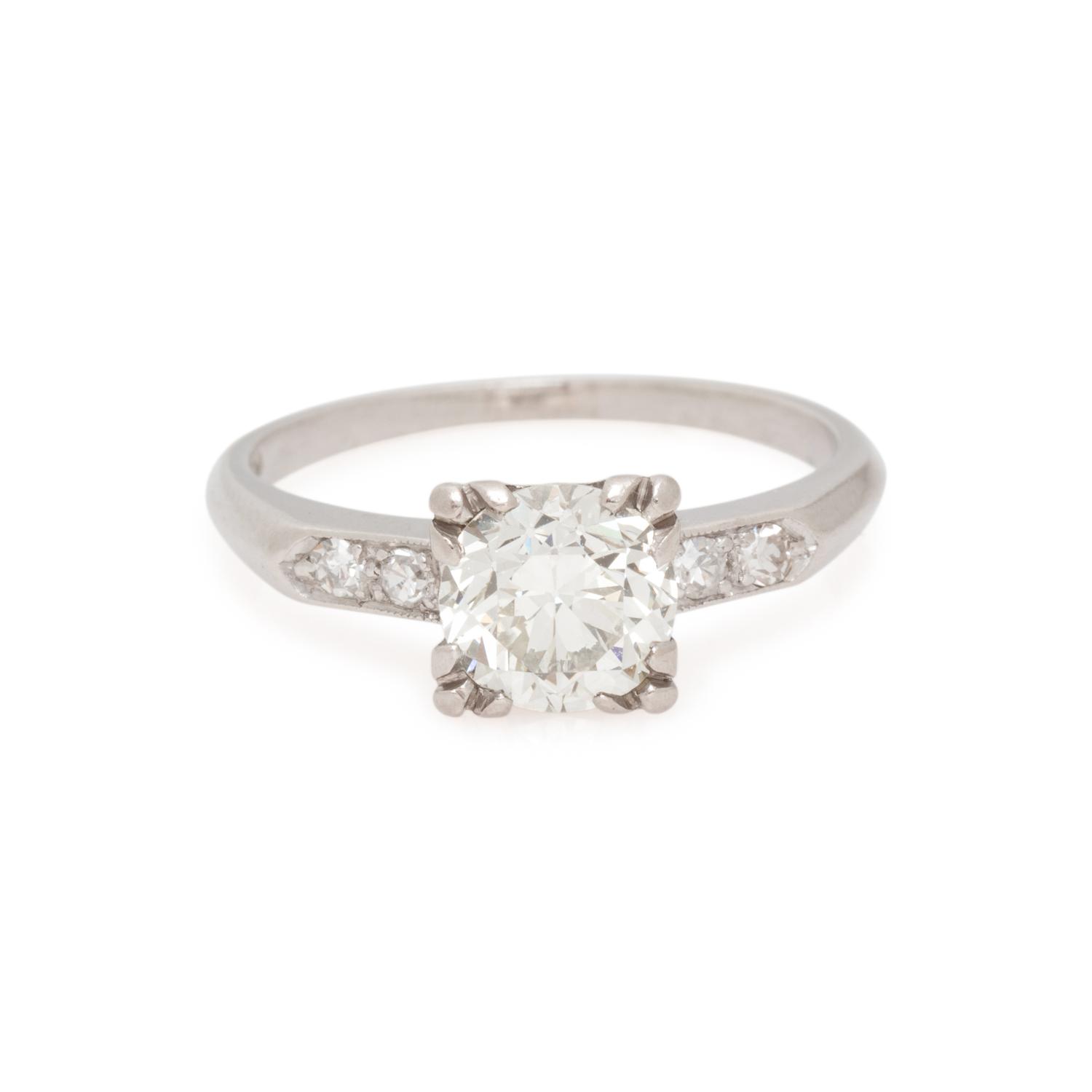 DIAMOND RING