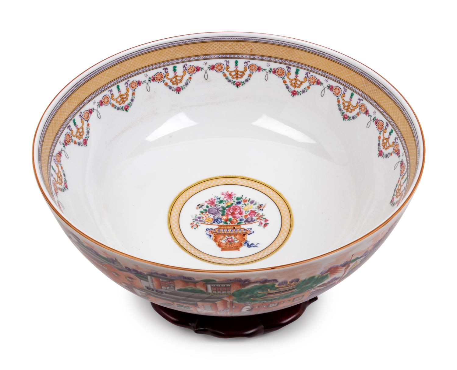 A Mottahedeh Chinese Export Decorated Porcelain Punch Bowl