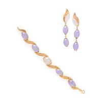 LAVENDER JADE AND YELLOW GOLD EARRINGS AND BRACELET