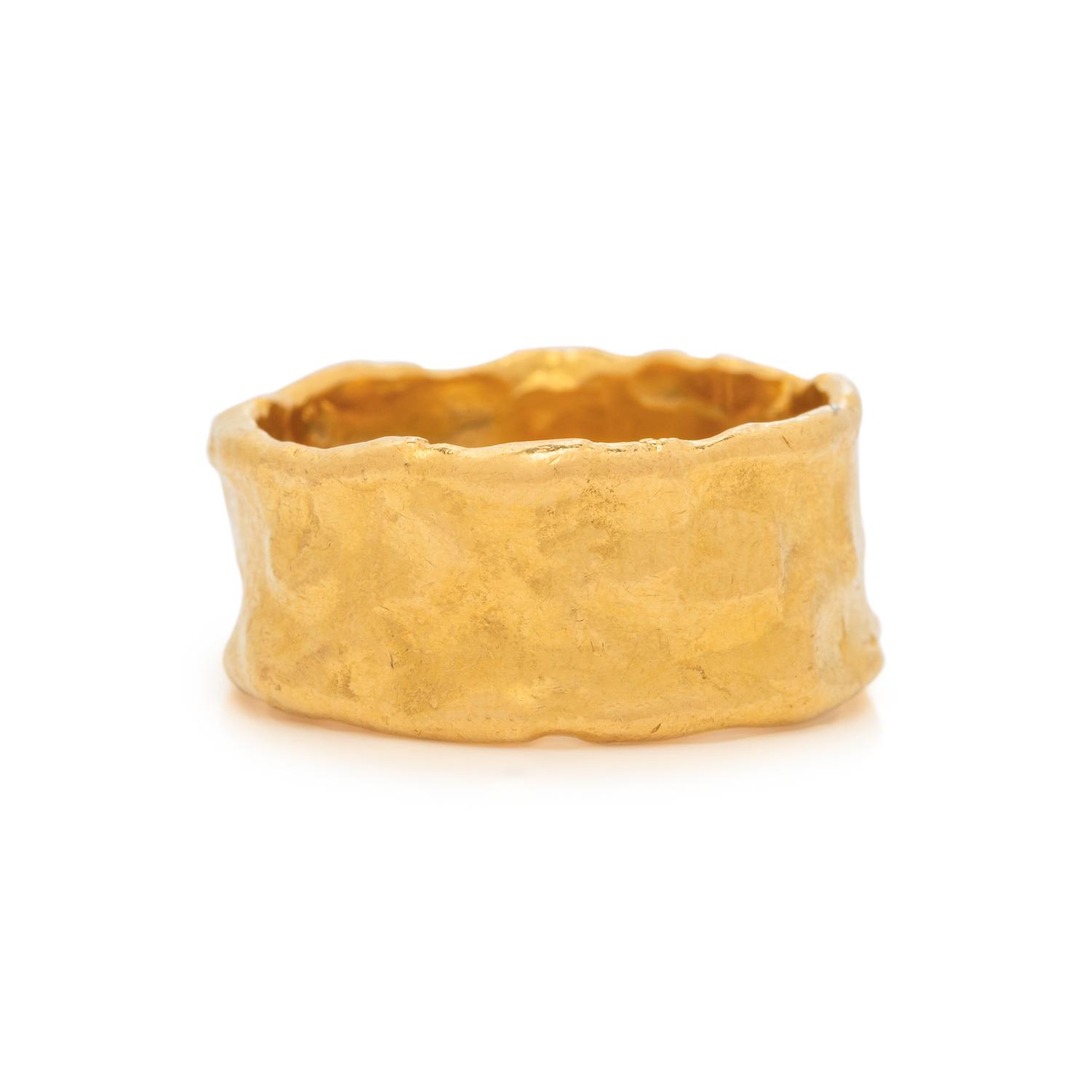 JEAN MAHIE, HIGH KARAT YELLOW GOLD RING