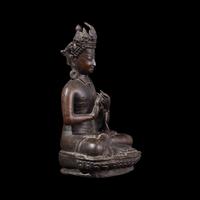 A Chinese Patinated Bronze Boddhisattva, Probably Qing Dynasty 或爲清 銅觀音坐像