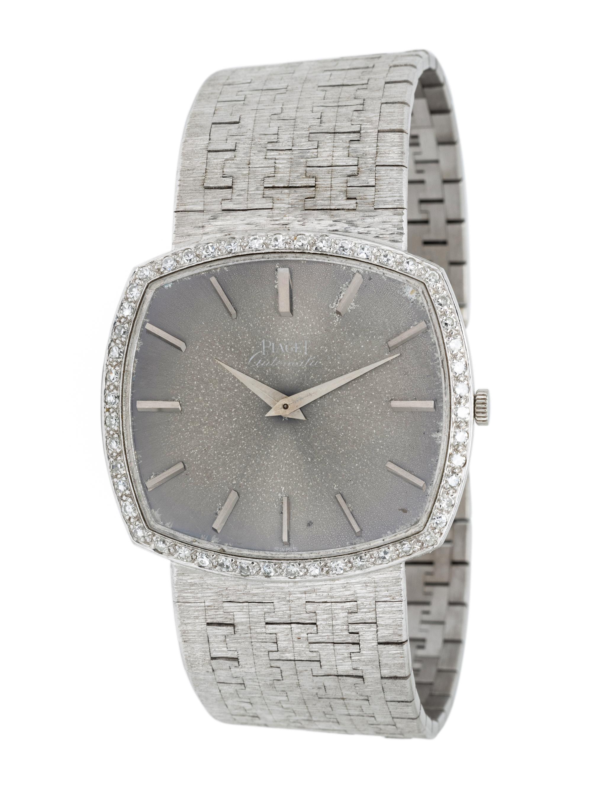 PIAGET, REF. 12403 A6 18K WHITE GOLD AND DIAMOND WATCH