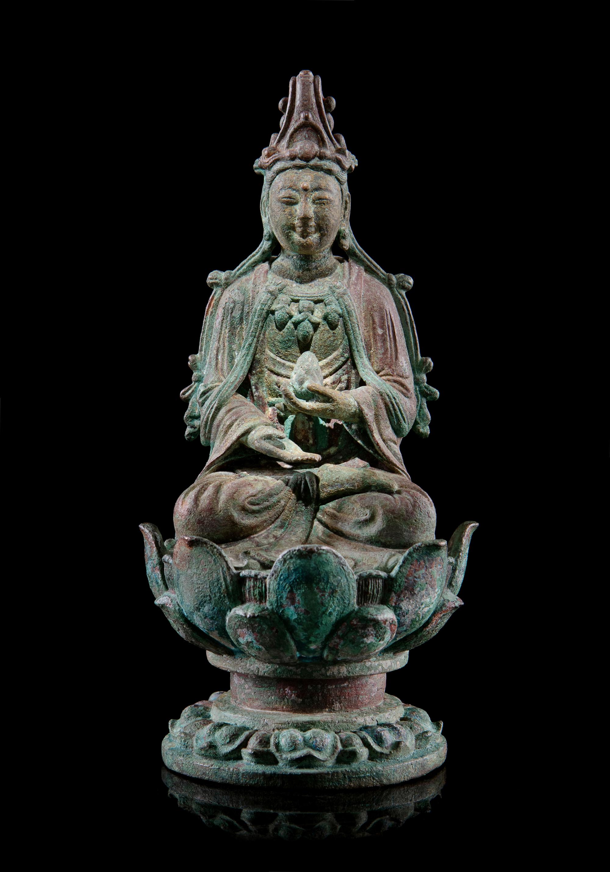 A Bronze Figure of Guanyin