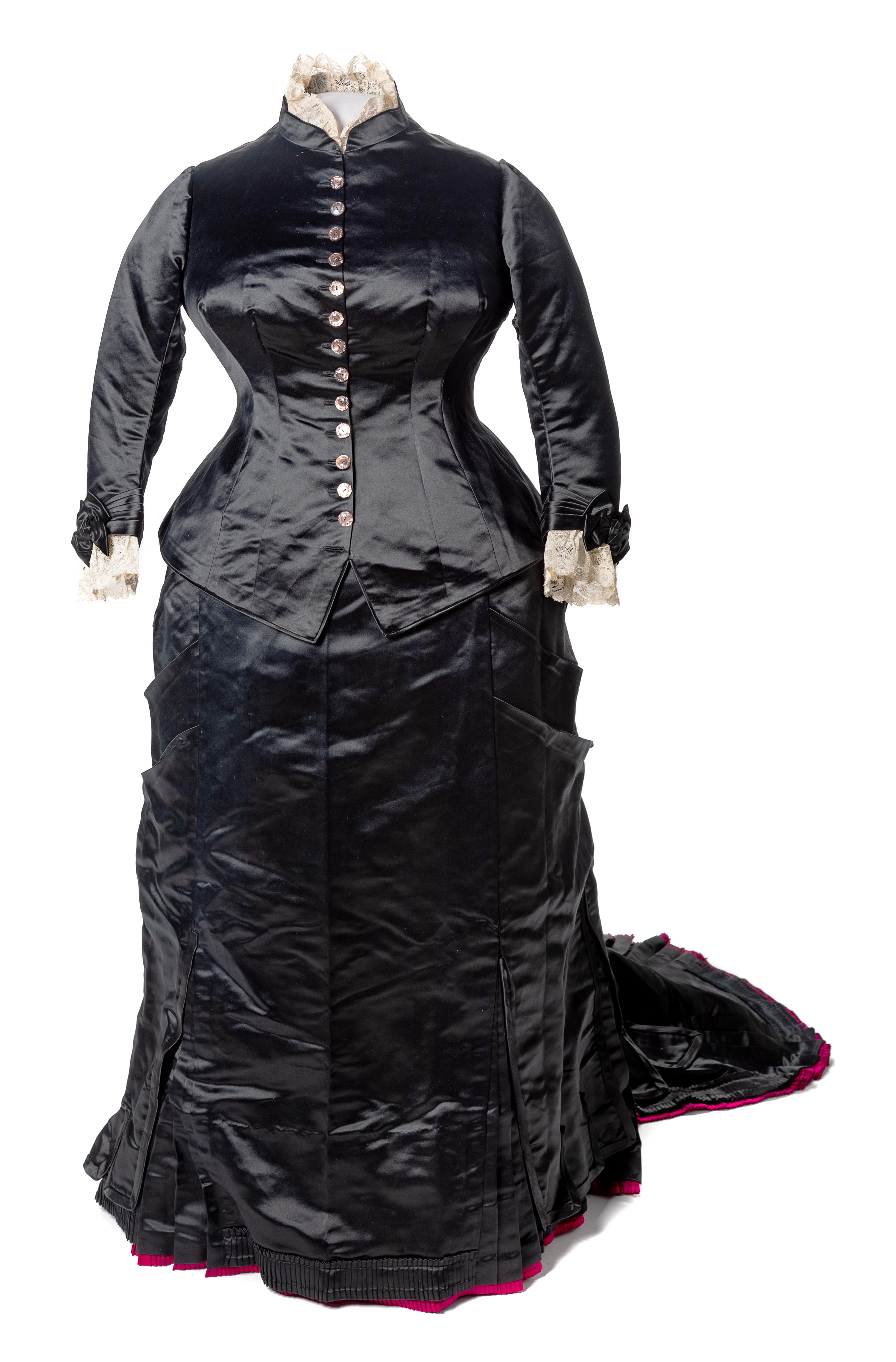 Emile Pingat Two-Piece Large Black Silk Satin Bustle Dress, 1870s Haute Couture No size label