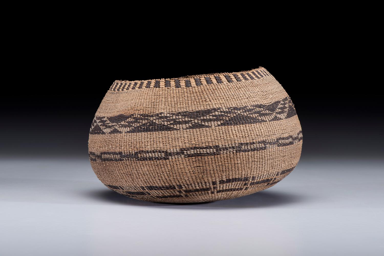 Pomo Storage Basket
