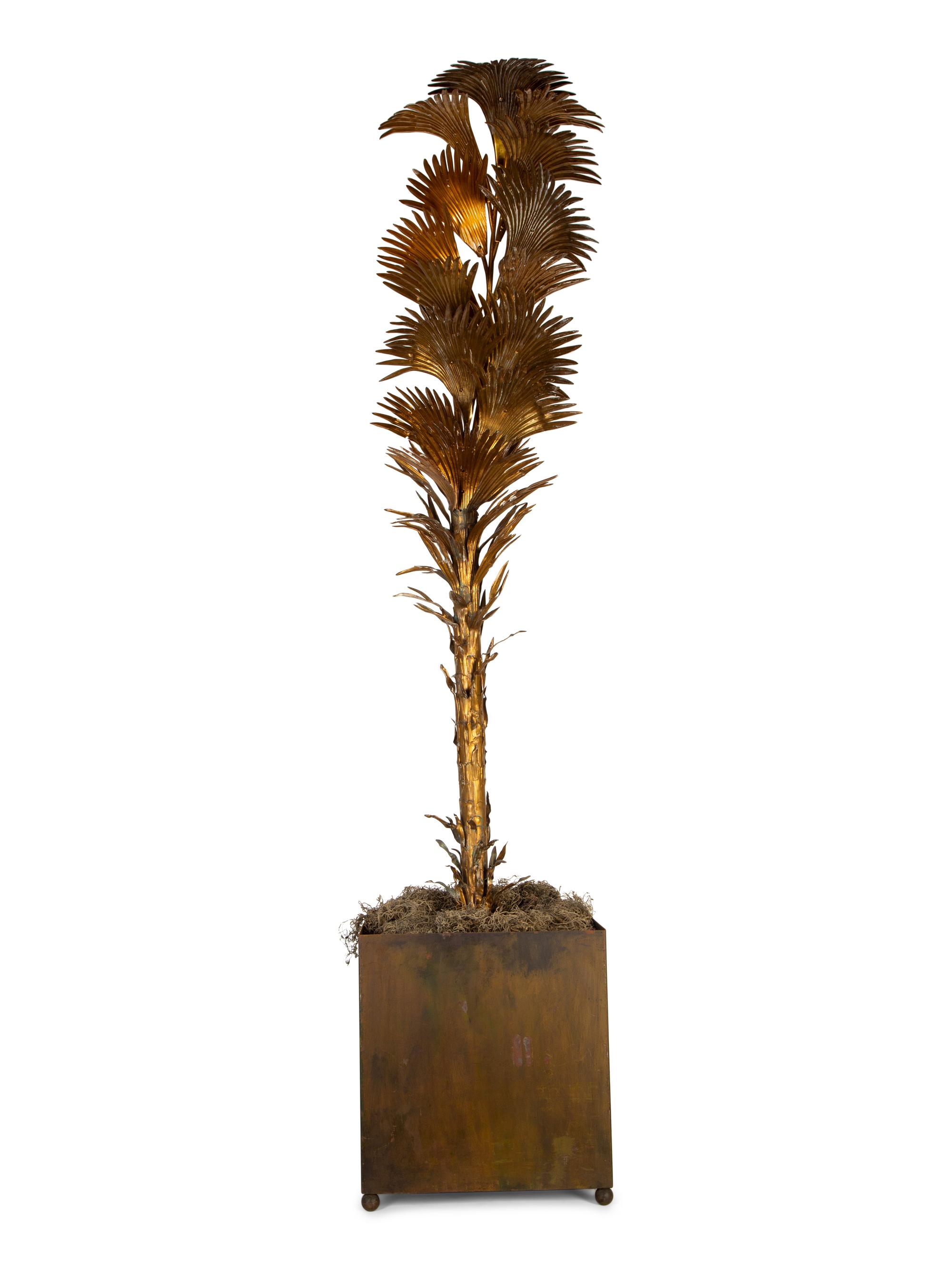 A Pair of Gilt Metal Palm Trees in the Manner of Hans Kögl — 20th Century