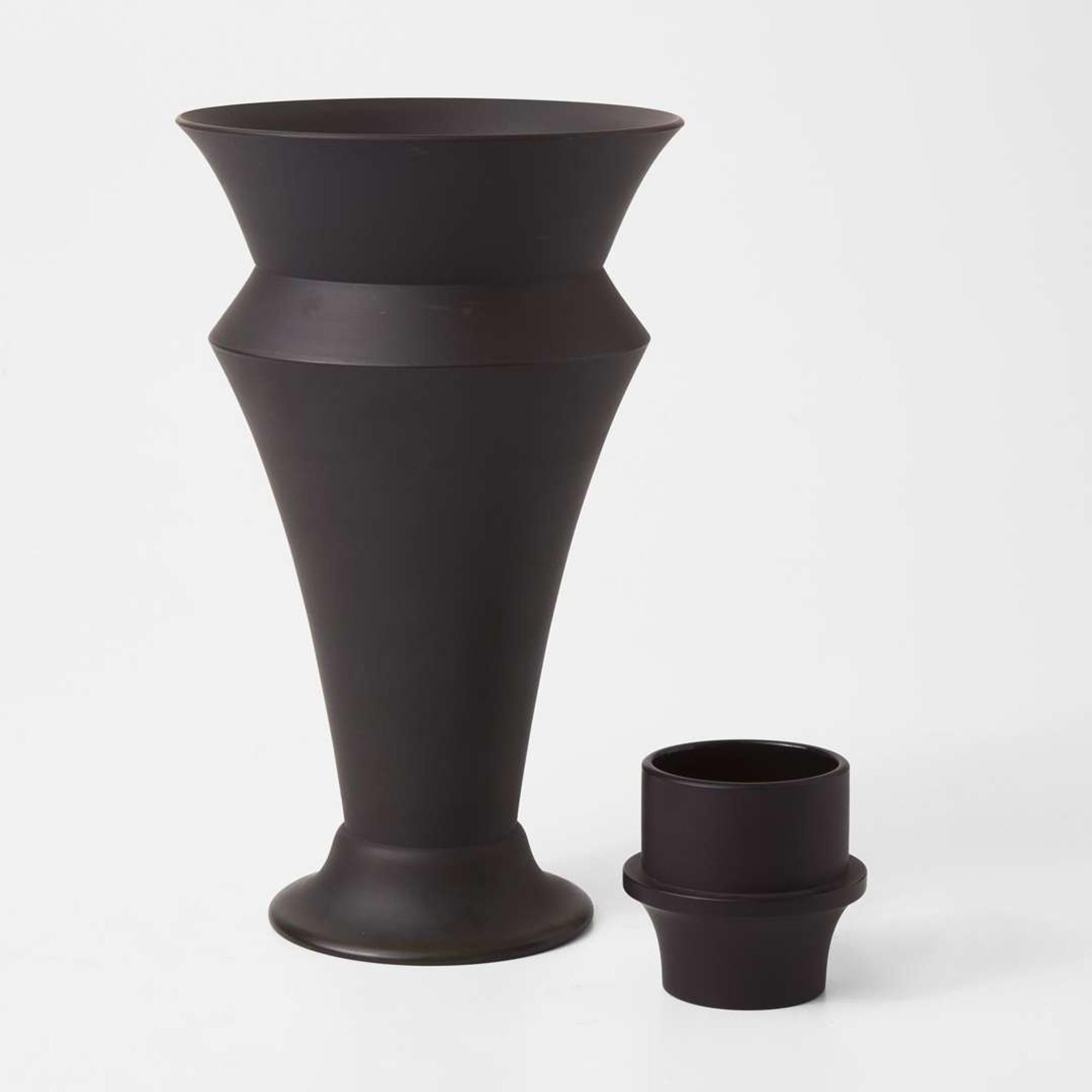 Two Wedgwood Black Basalt Objects UK, 19th and 20th centuries