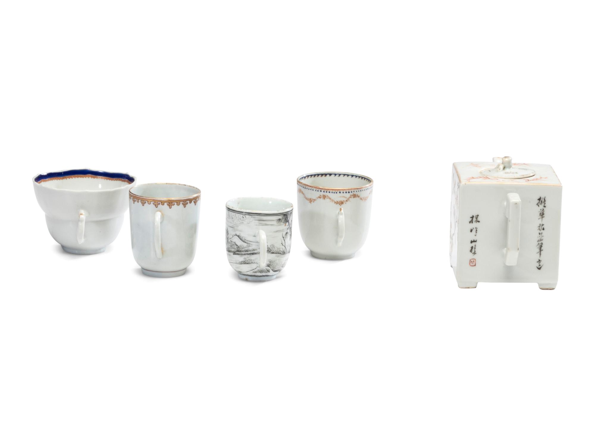 A Collection of Chinese Export Porcelain Articles