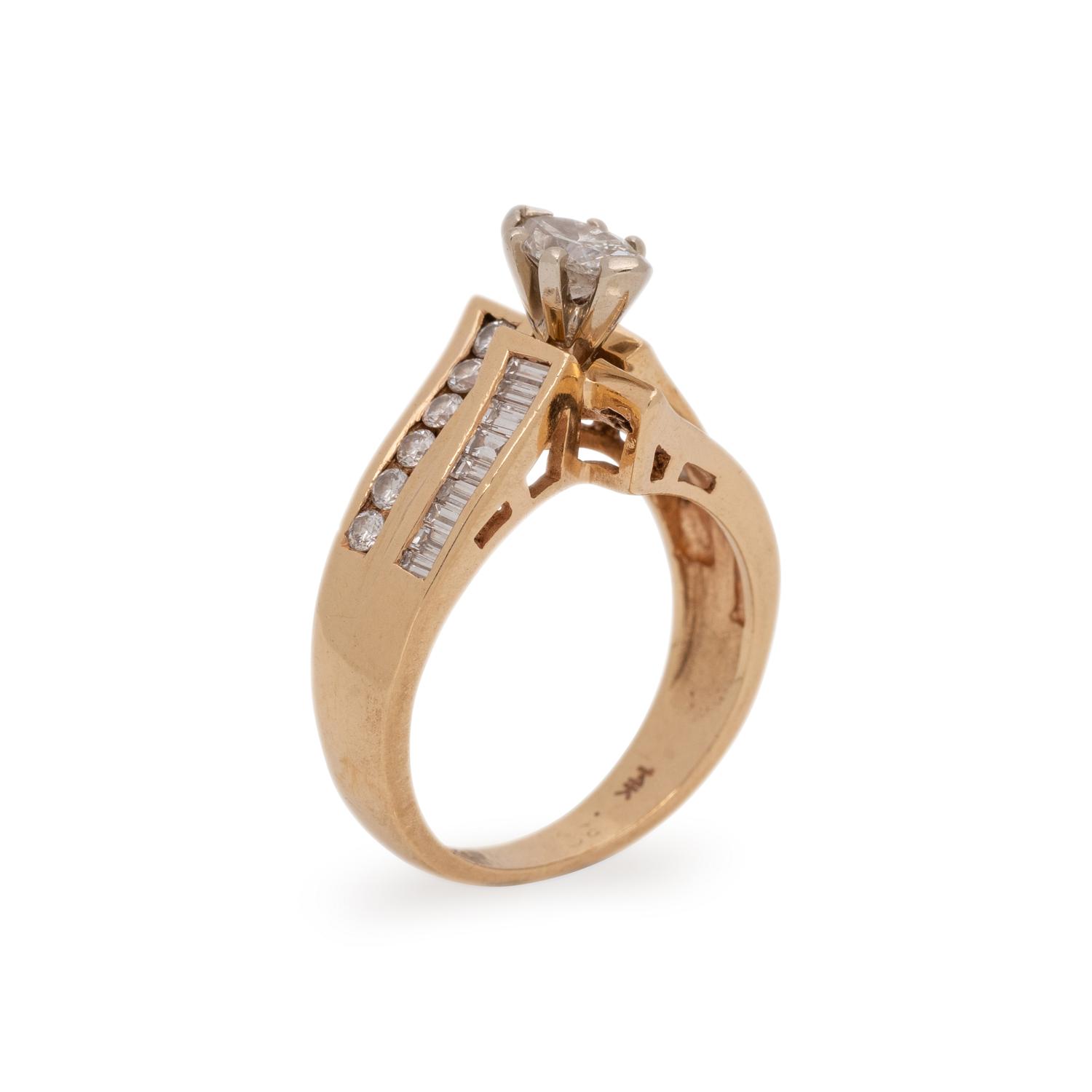 DIAMOND RING