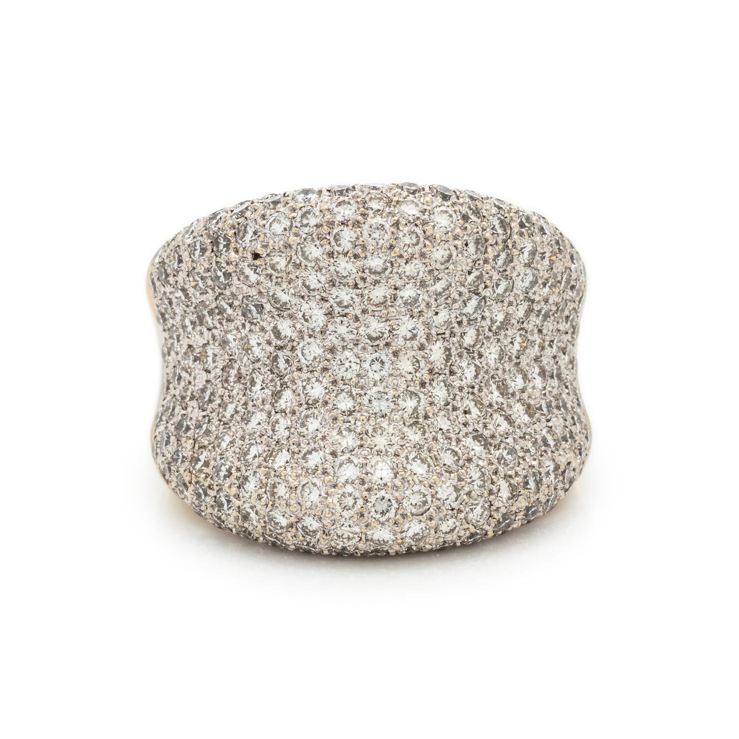 DIAMOND RING