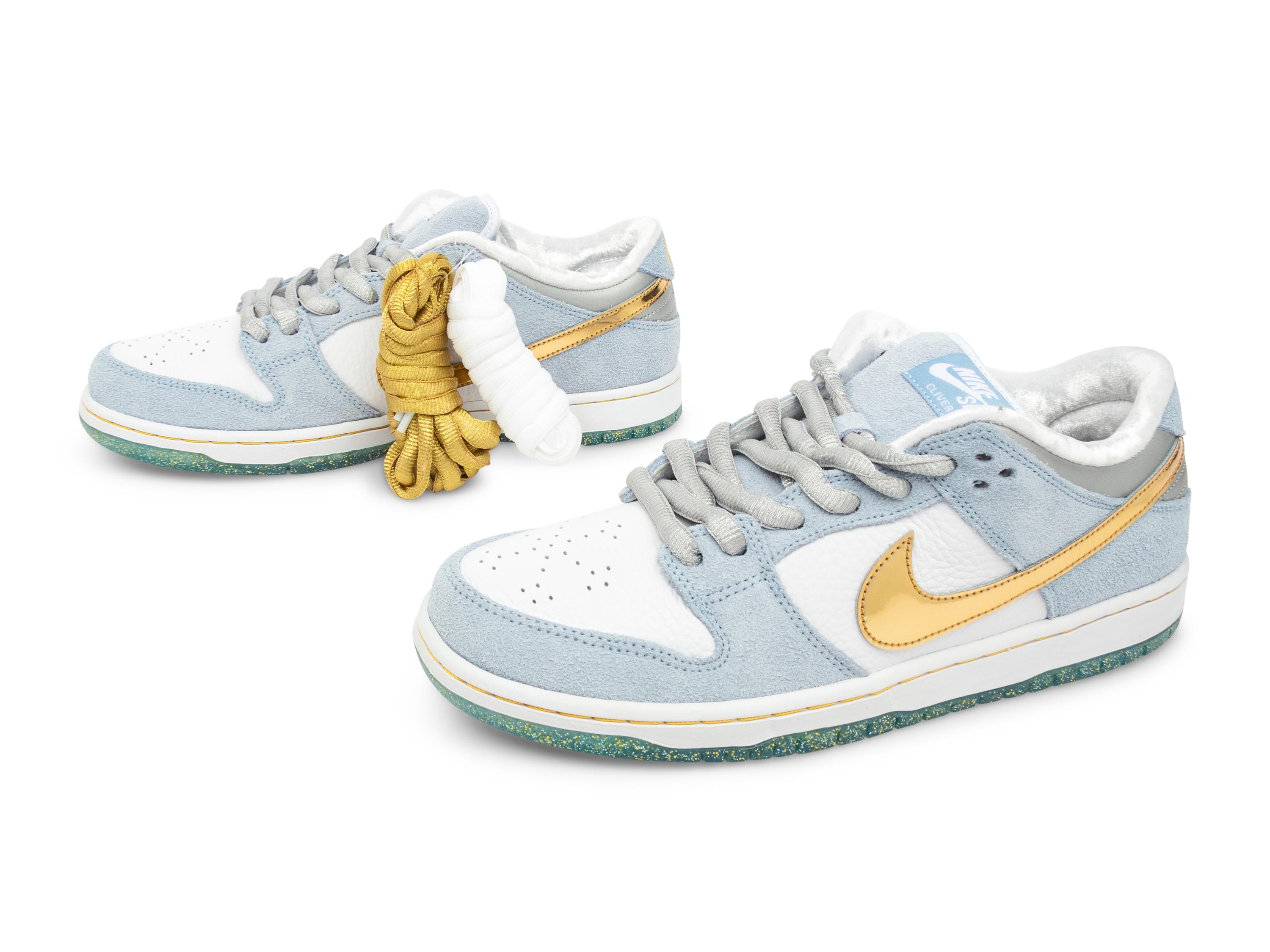 Sean Cliver X Dunk Low SB Holiday Special (DS)