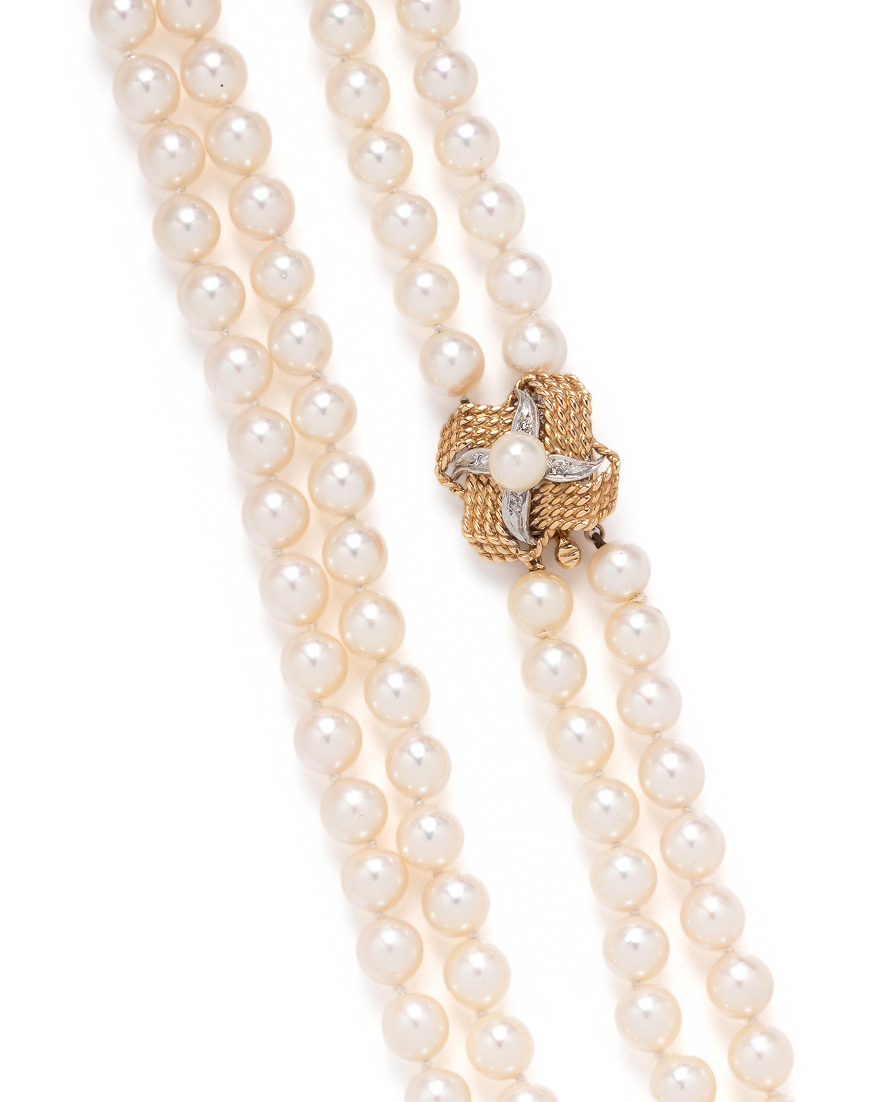 CULTURED PEARL NECKLACE