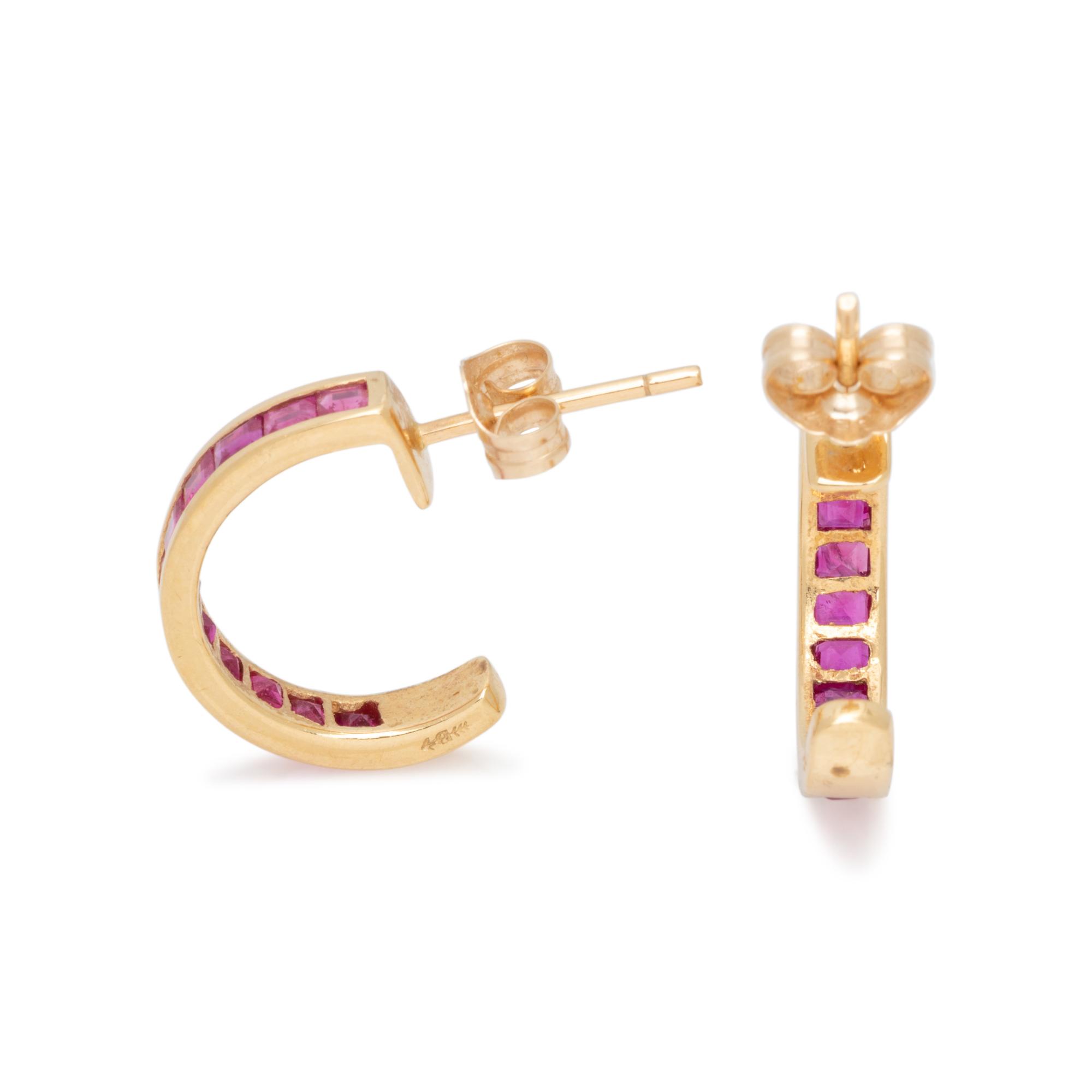 YELLOW GOLD AND RUBY EARRINGS
