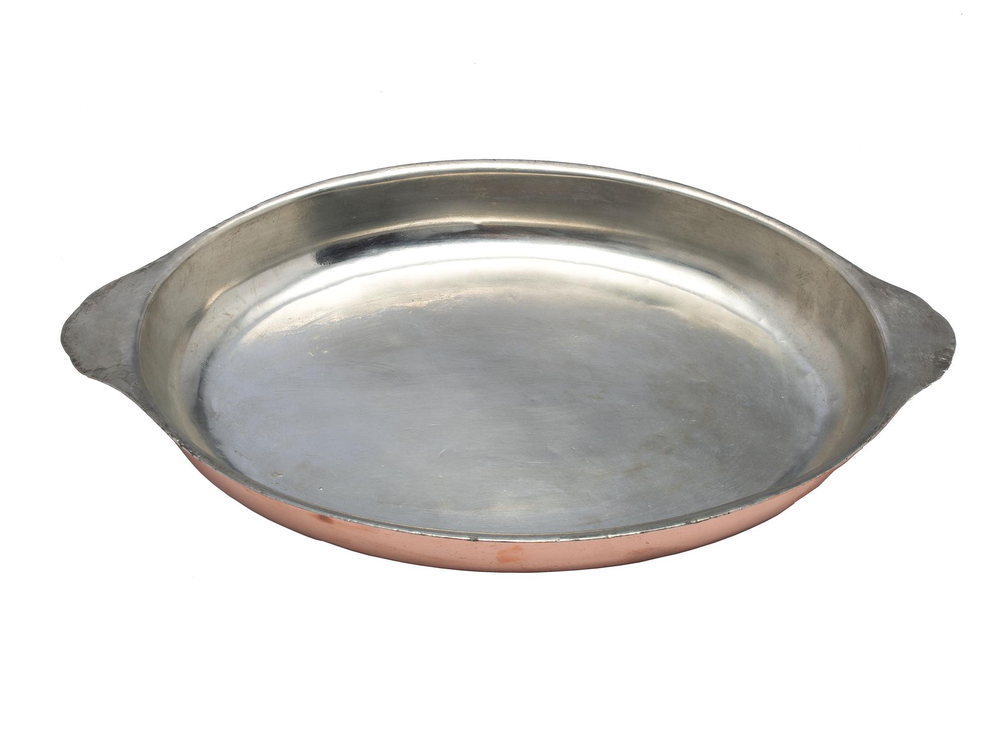 An American Copper Oval Au Gratin Dish with Cover