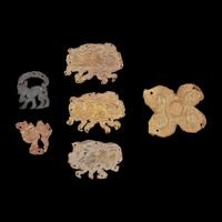 Six Gold, Silver, and Gilt Bronze Animal-Form Eurasian Steppe Ornaments — 歐亞草原金銀動物形飾片六枚
