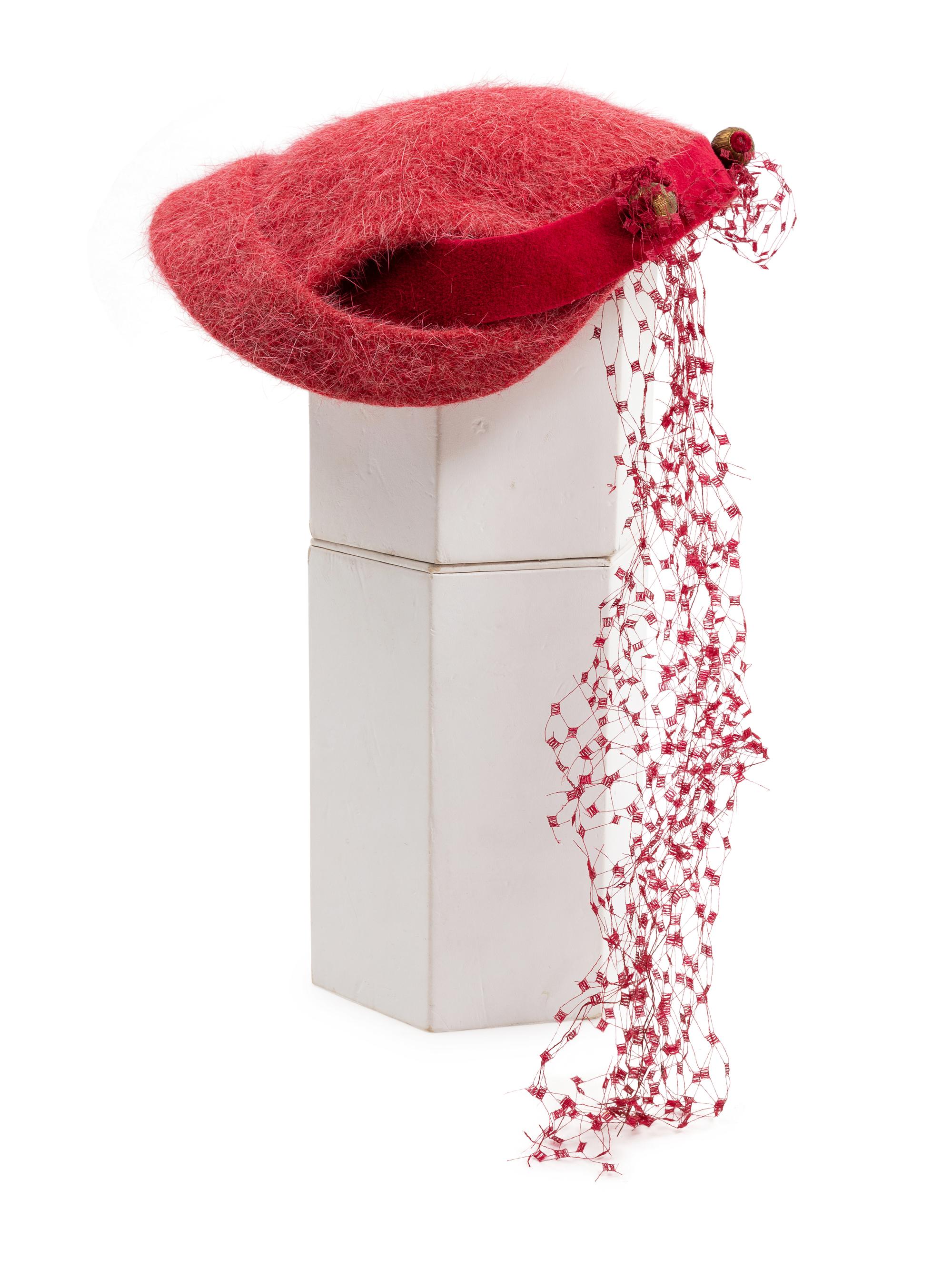 Group of Five Vintage Hats, 1940-60s — Sold to benefit the Art Acquisition Fund at the Indianapolis Museum of Art at Newfield.