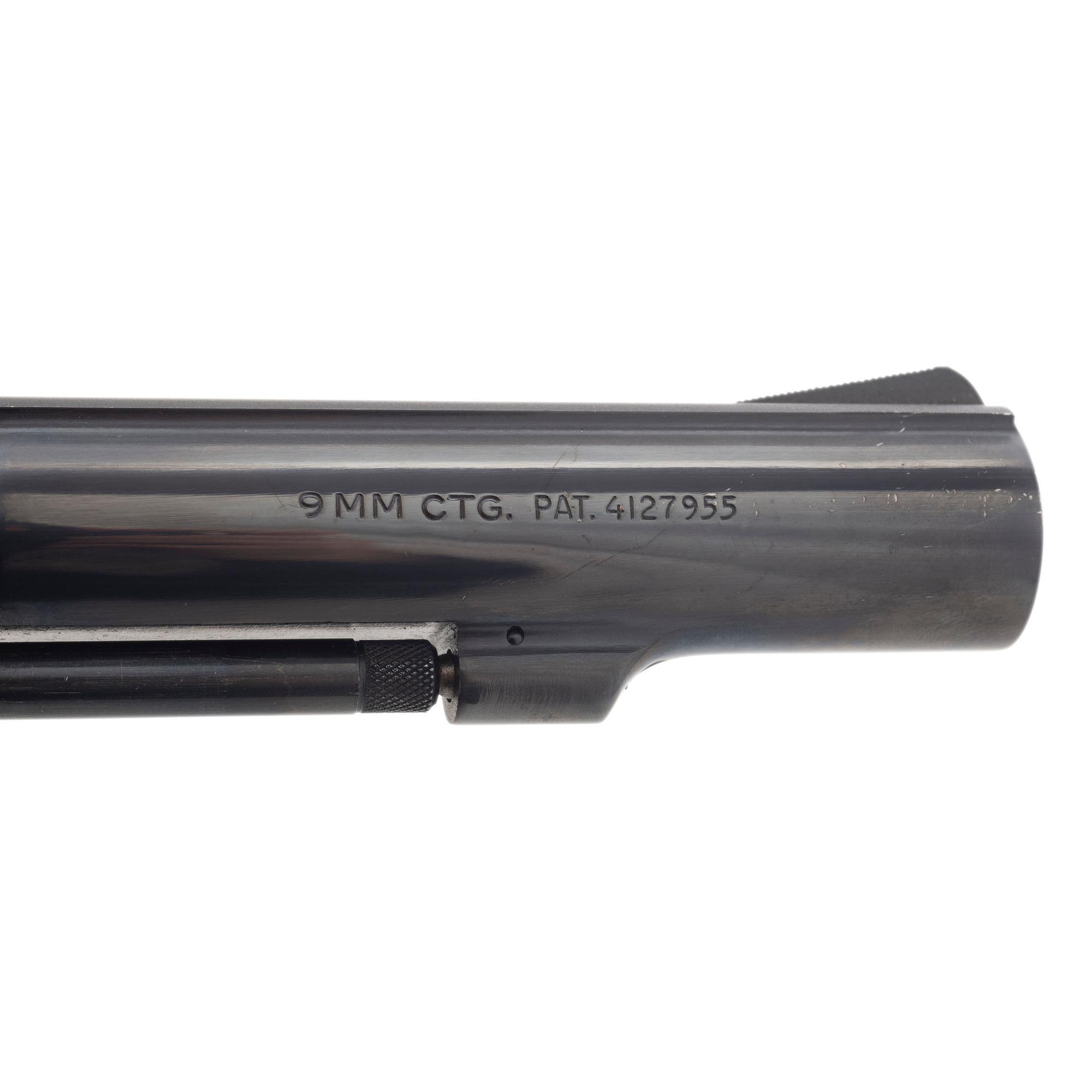 *Smith & Wesson Model 547