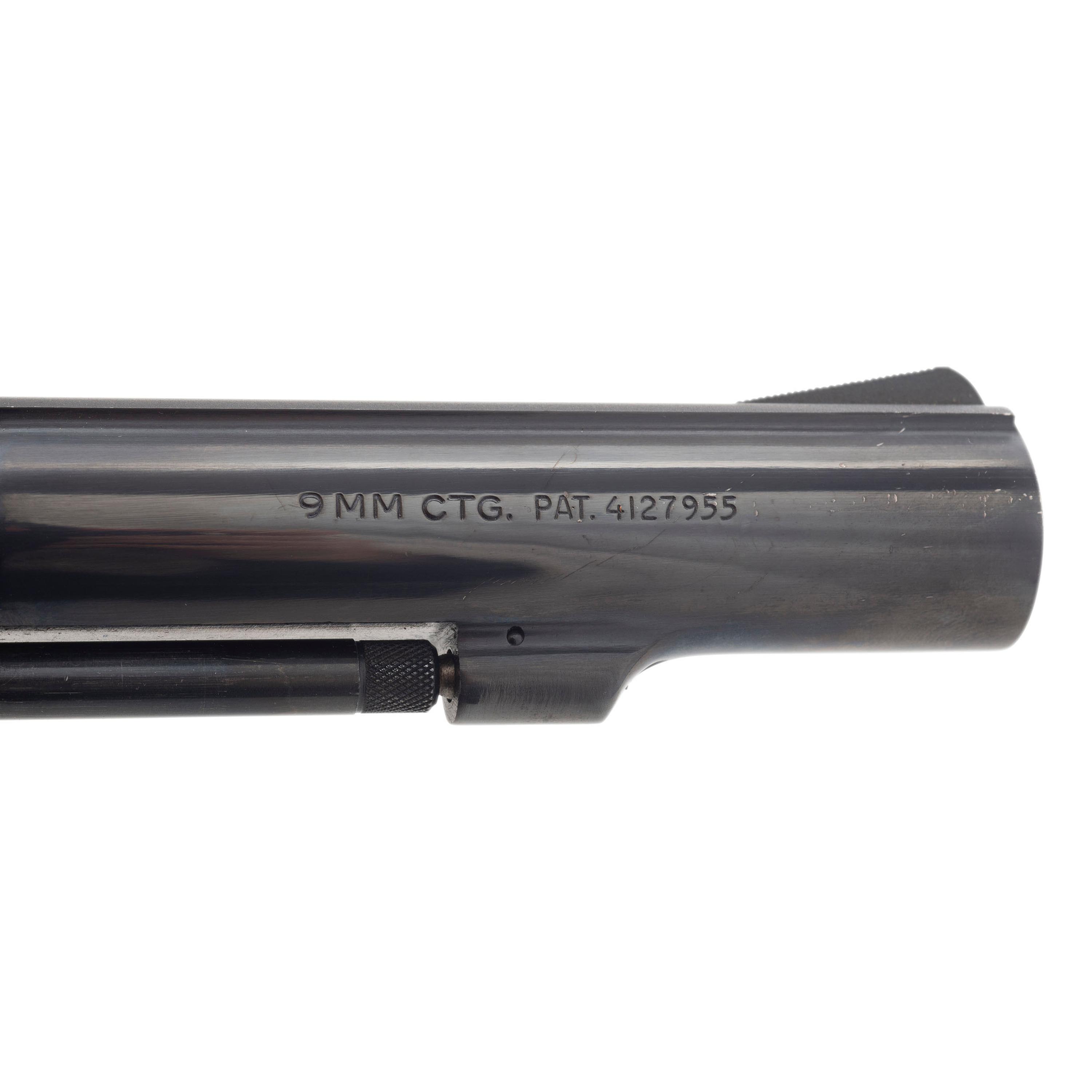 *Smith & Wesson Model 547