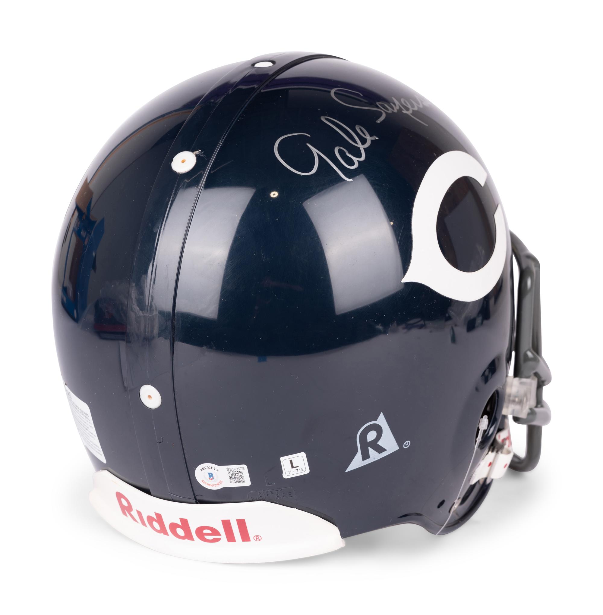 A Gale Sayers Signed Autograph Chicago Bears Throwback Football Helmet (Beckett Authentication Services BAS Certified),