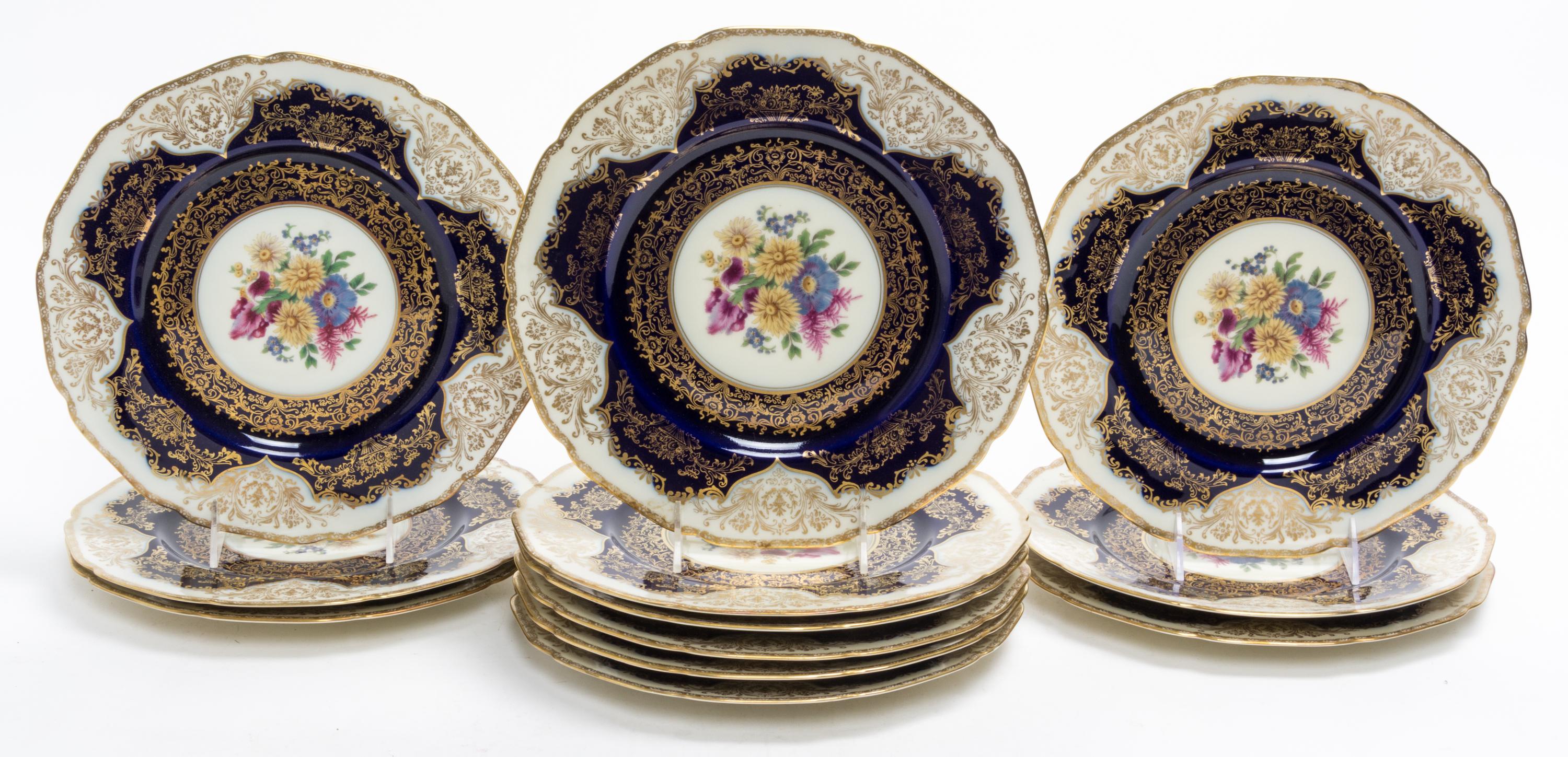 Twelve Black Knight Service Plates Diameter 10 3/8 inches. — FIRST HALF 20TH CENTURY