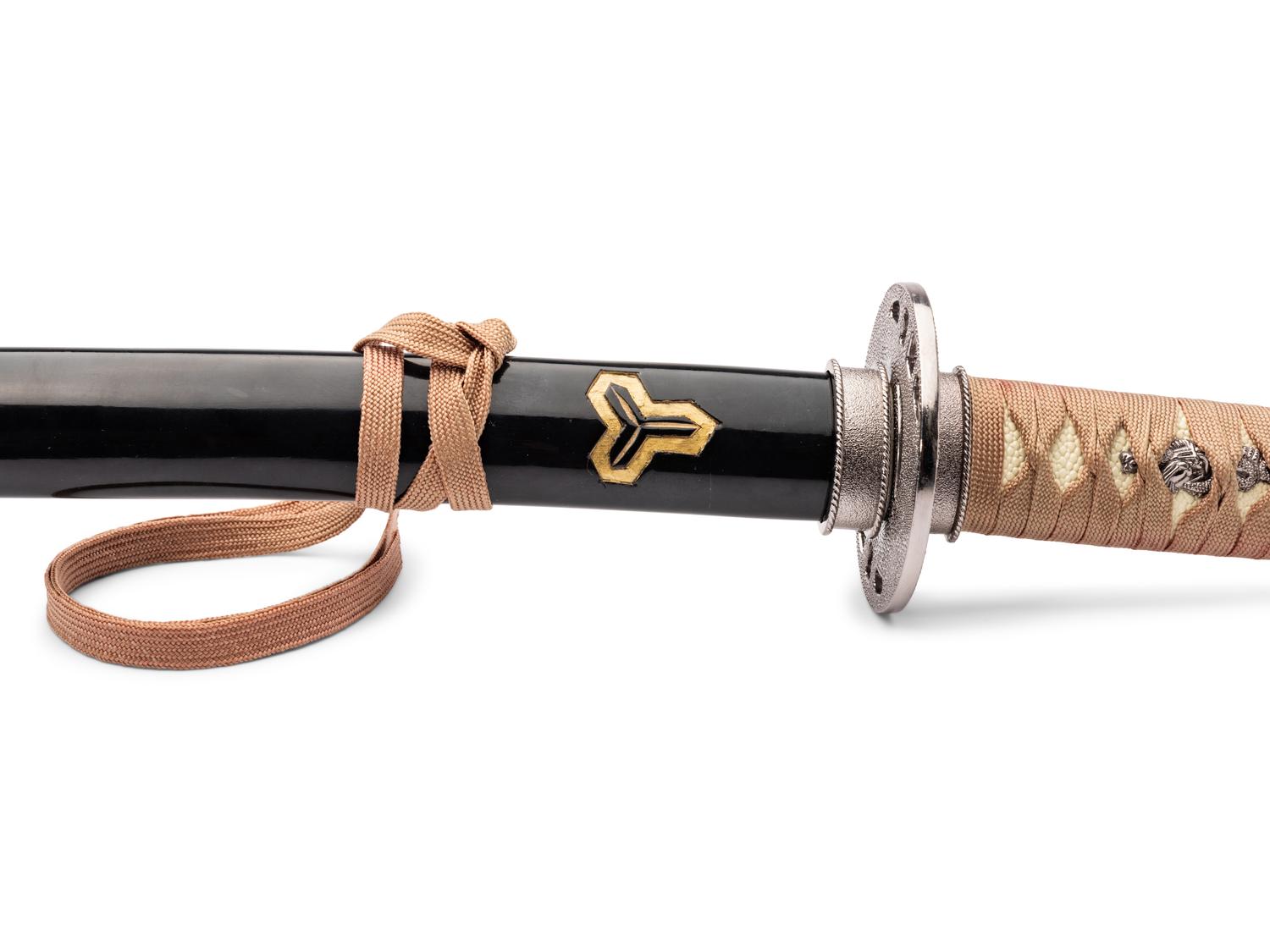 (Film Memorabilia) Prop Sword from Kill Bill . Miramax, 2003.