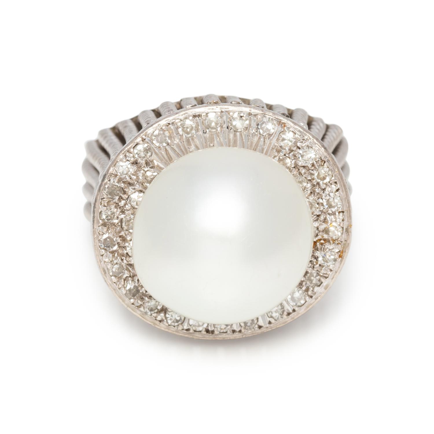 CULTURED PEARL AND DIAMOND RING