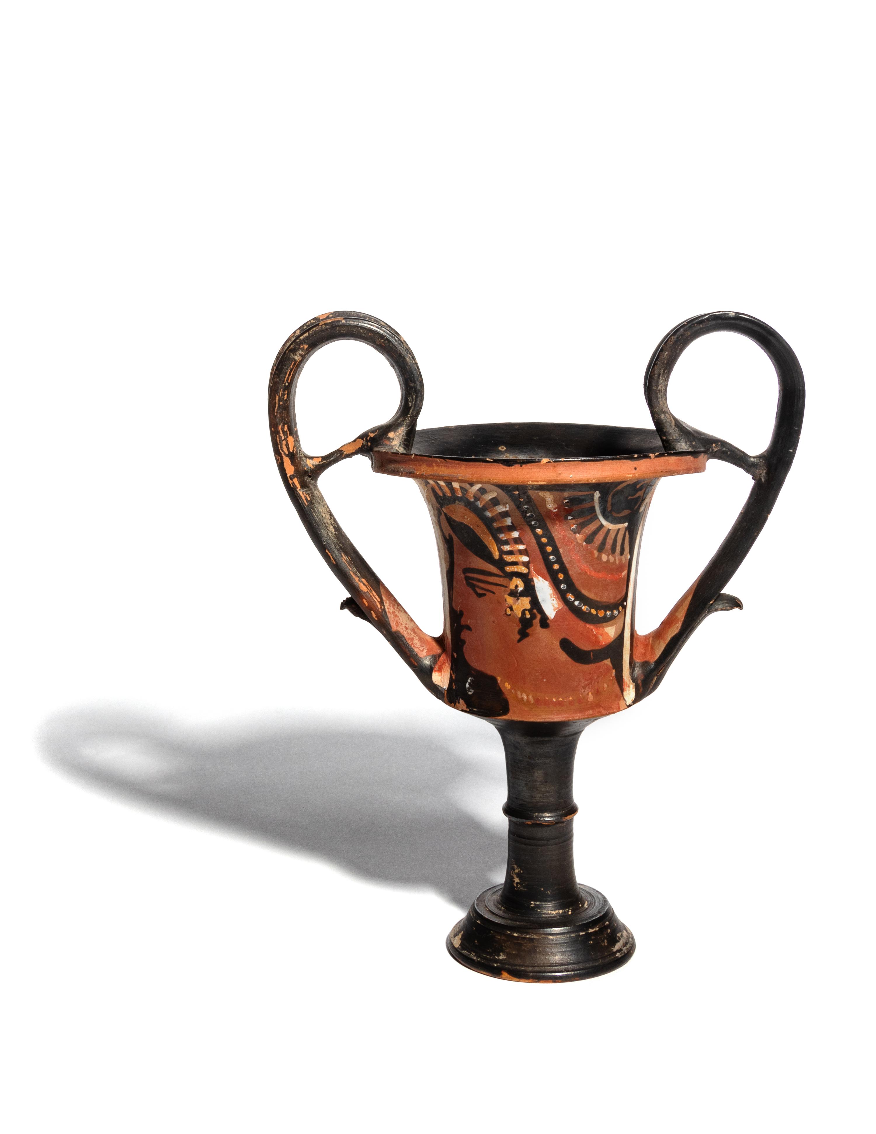An Apulian Red-Figured Kantharos