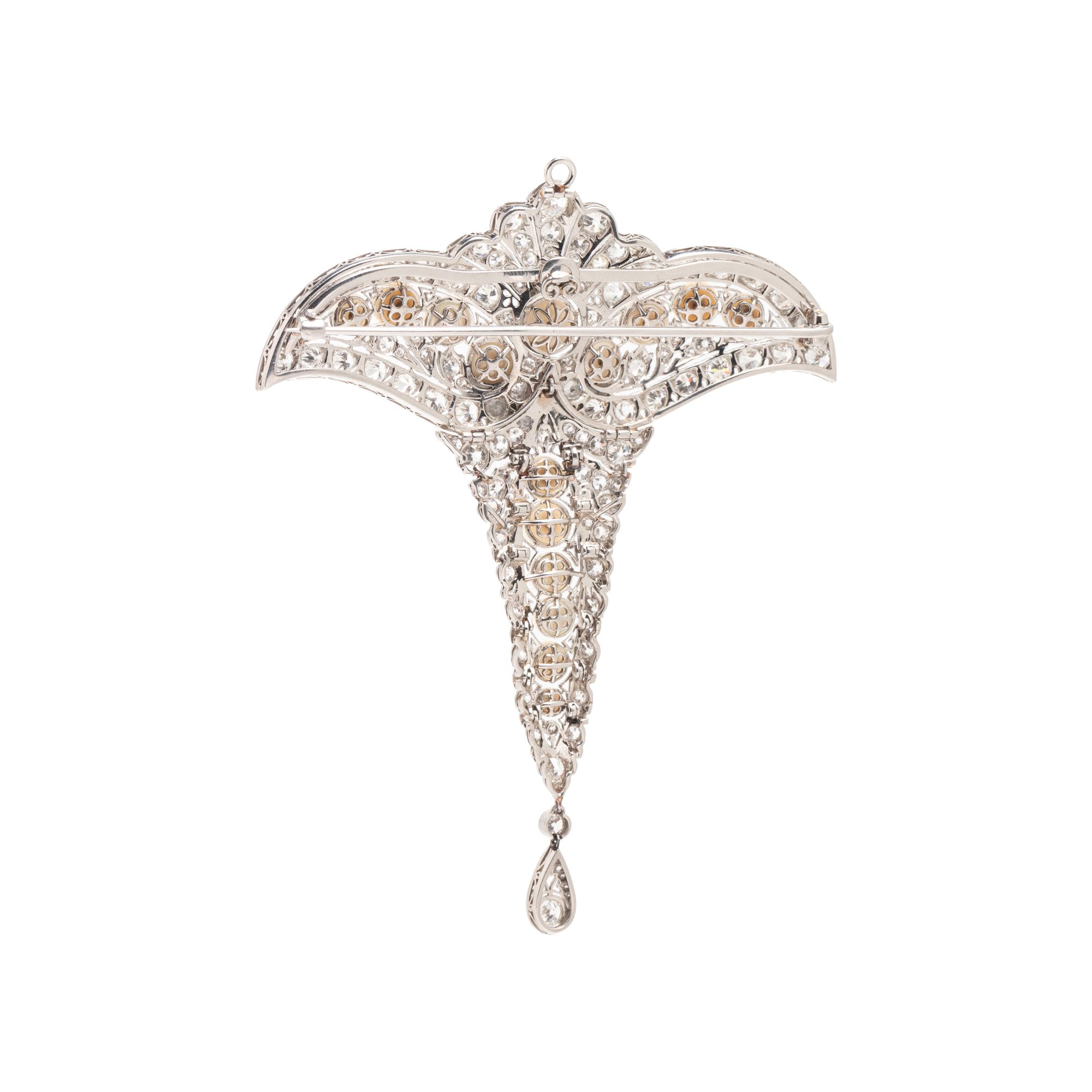 EDWARDIAN, NATURAL PEARL, DIAMOND AND PLATINUM BROOCH