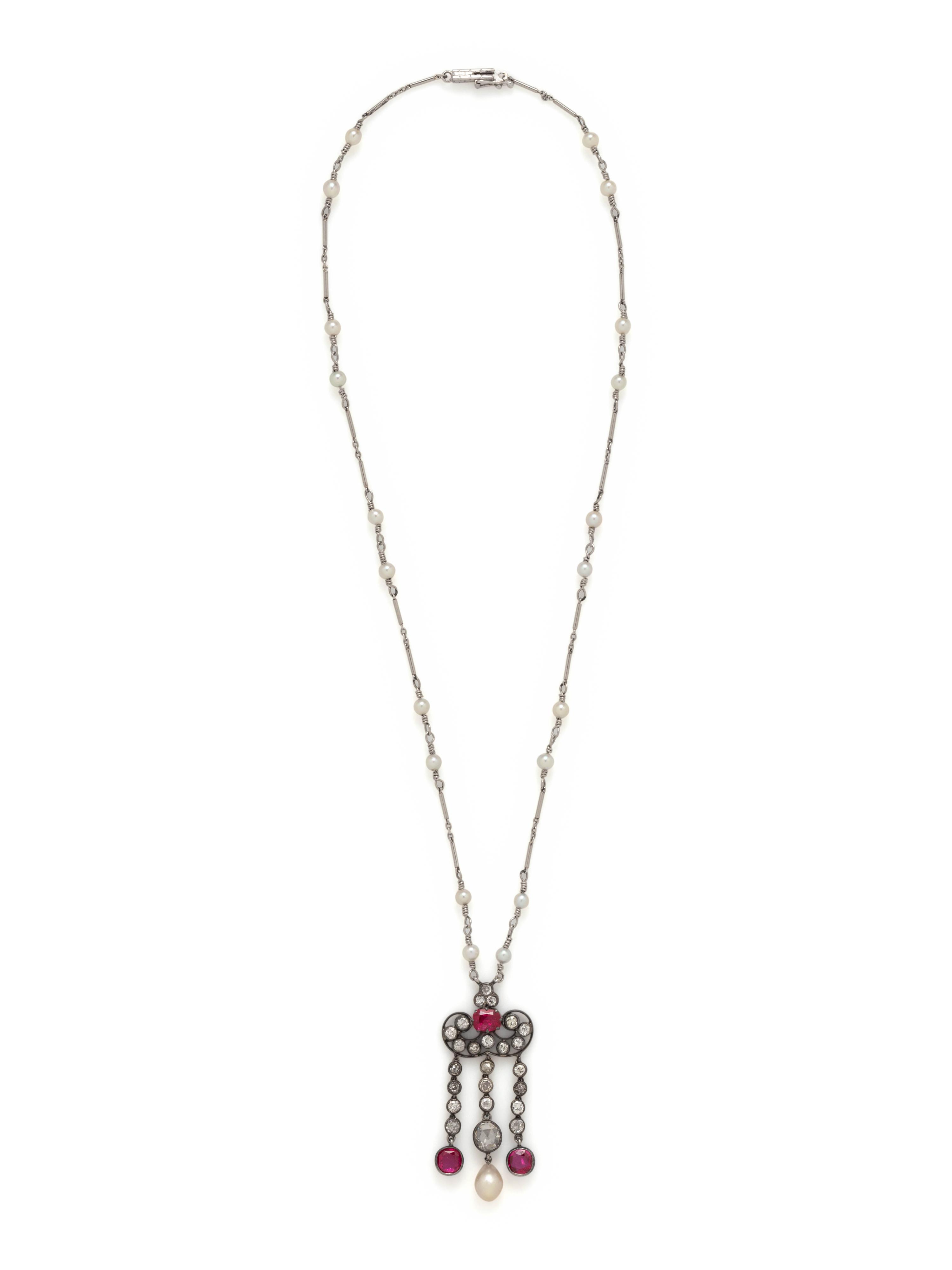 ANTIQUE, RUBY, DIAMOND AND PEARL NECKLACE