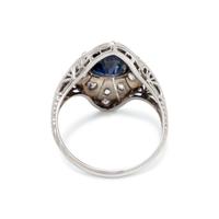 SAPPHIRE AND DIAMOND RING