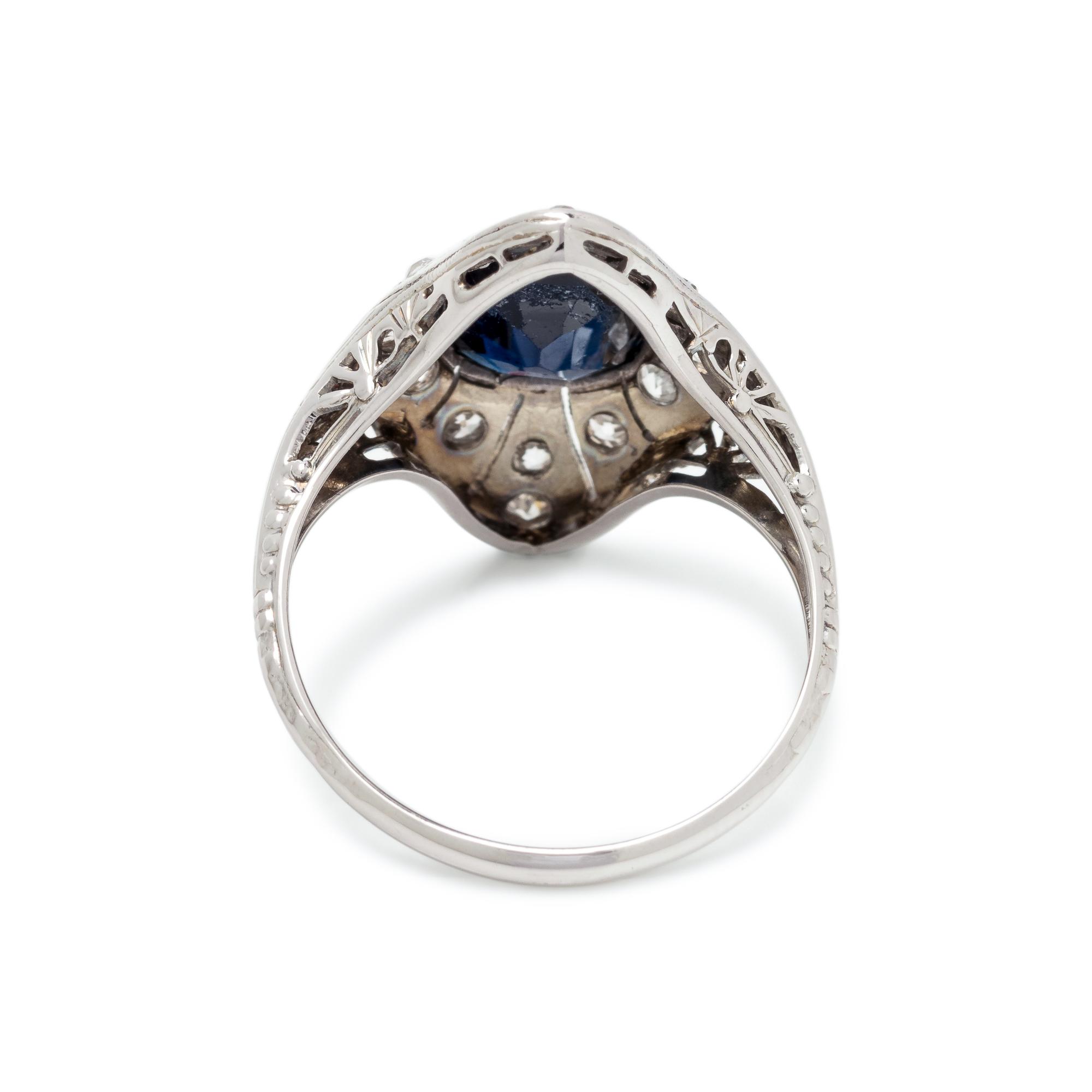 SAPPHIRE AND DIAMOND RING