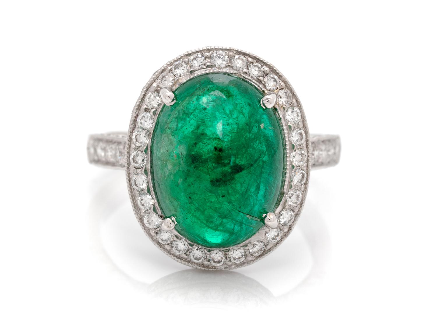 EMERALD AND DIAMOND RING