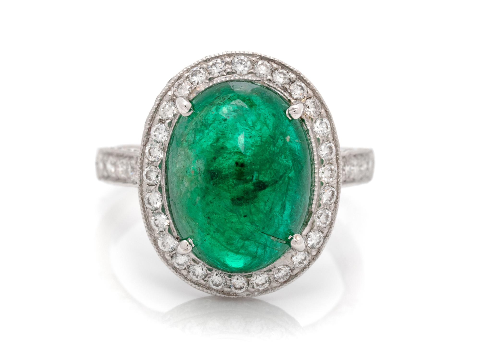 EMERALD AND DIAMOND RING