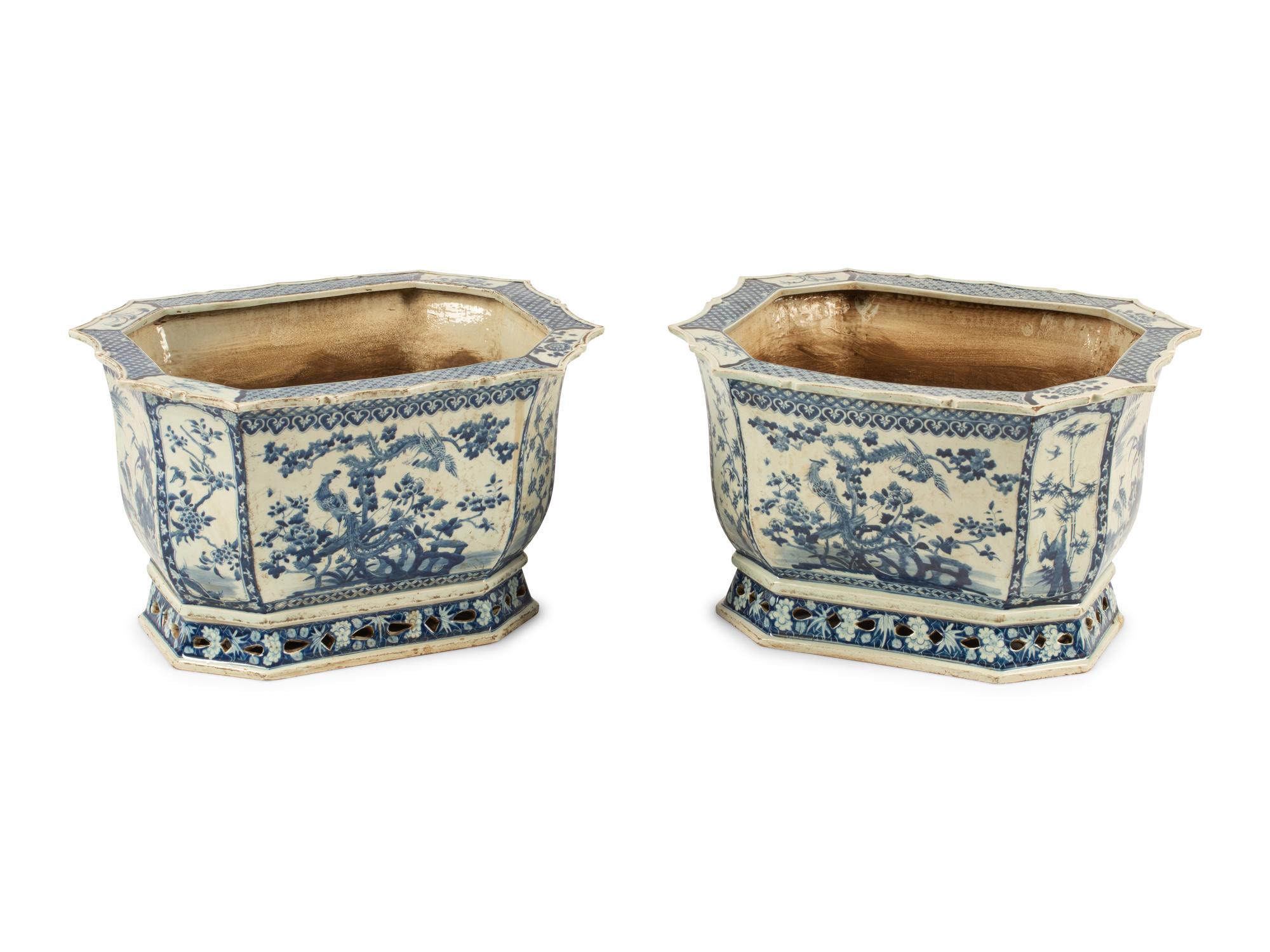 A Pair of Chinese Export Porcelain Jardinieres