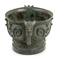 An Archaistic Bronze Food Vessel, Gui
