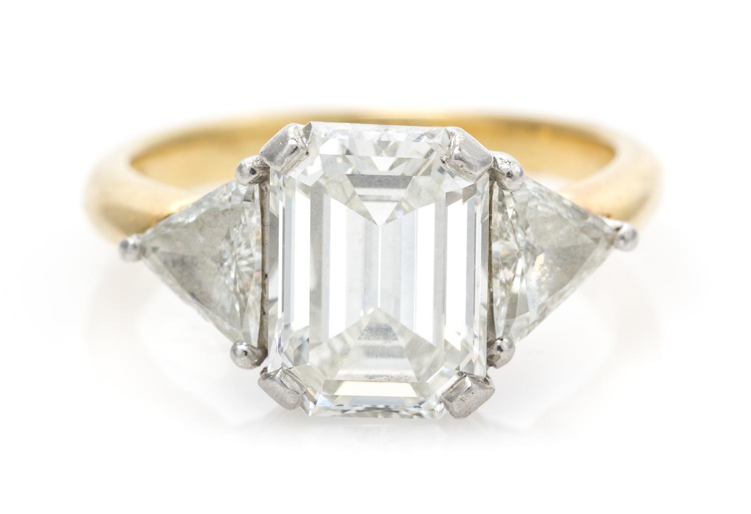 An 18 Karat Yellow Gold, Platinum and Diamond Ring, 4.40 dwts.
