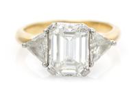 An 18 Karat Yellow Gold, Platinum and Diamond Ring, 4.40 dwts.