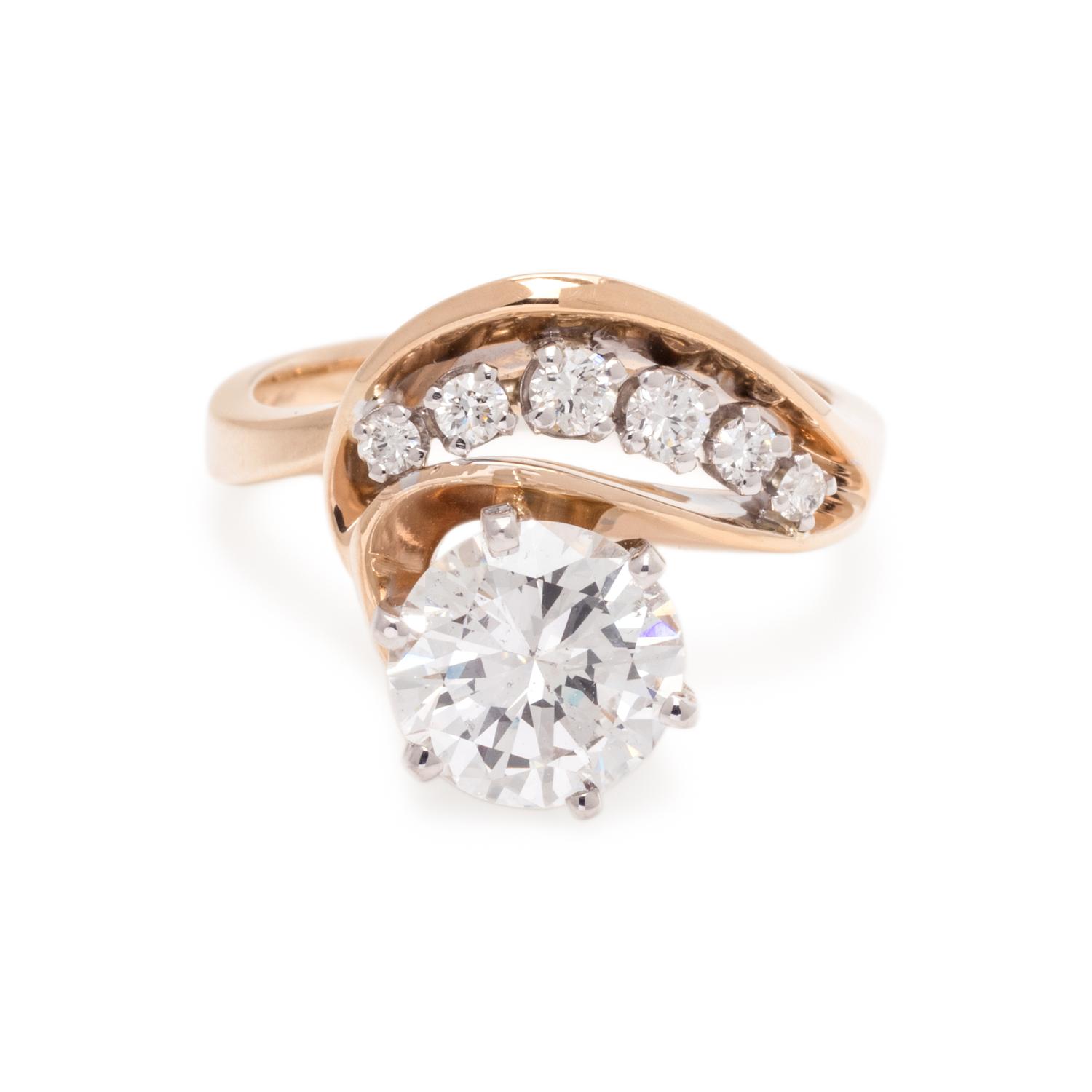 DIAMOND RING