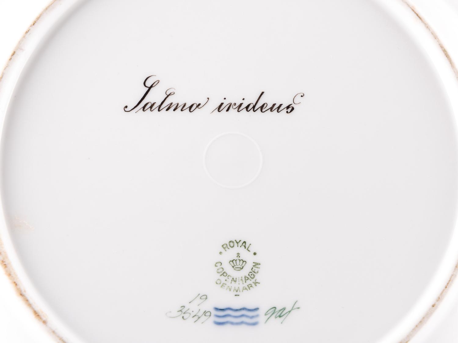A Set of Twelve Royal Copenhagen Parcel Gilt Porcelain Fish Plates